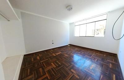VENTA DE CASA DE 2 PISOS EN URB. FEDERICO VILLARREAL